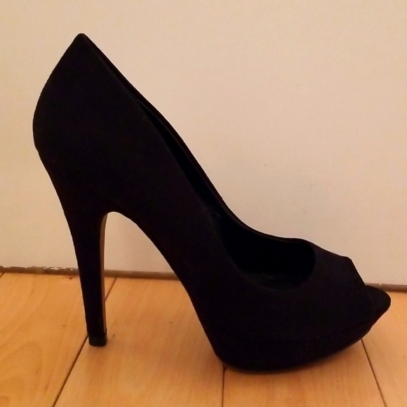 Mango heels, Size 6 - Picture 3 of 4